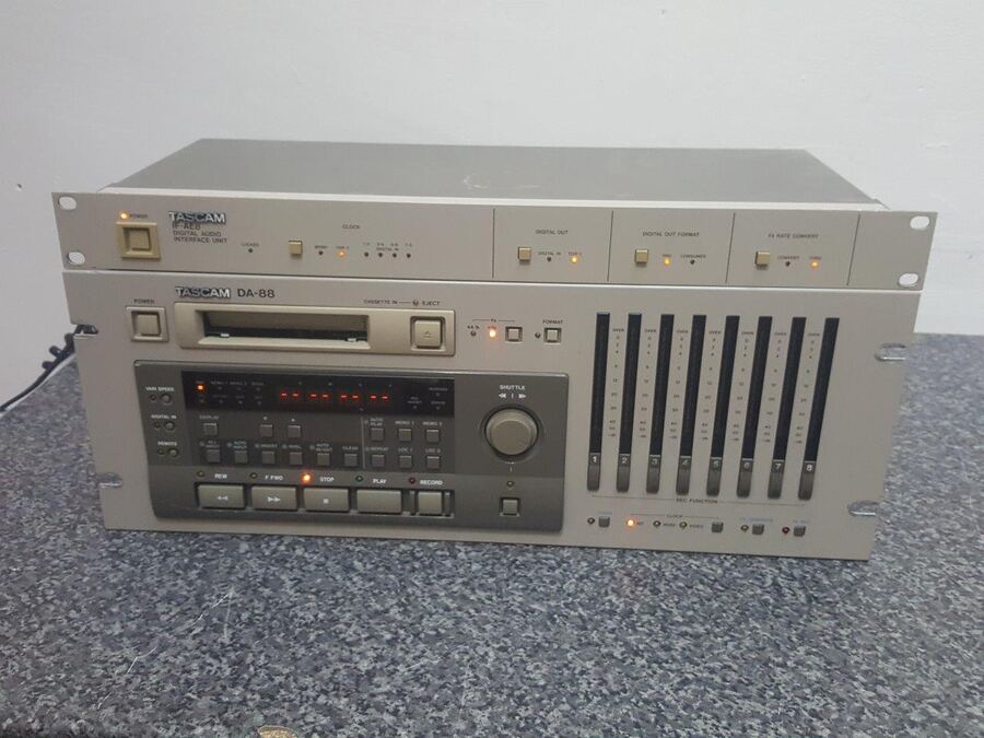 Tascam DA-88 digital multitrack recorder with interface unit